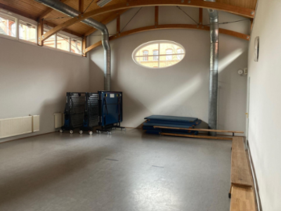 Spiegelsaal der Paul-Werner-Oberschule
